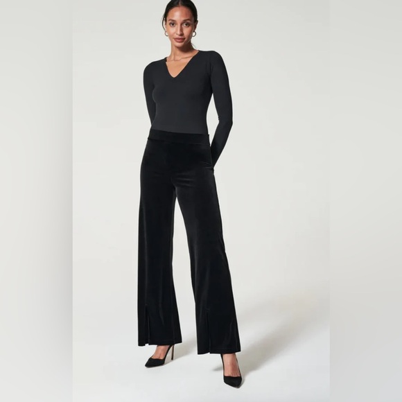 SPANX Velvet Front Slit Pants Black Medium‎ - Picture 1 of 6
